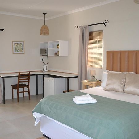צומב Travel North Guesthouse מראה חיצוני תמונה