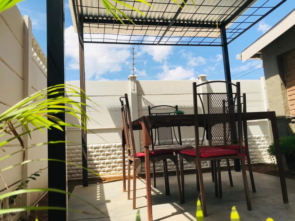 צומב Travel North Guesthouse מראה חיצוני תמונה
