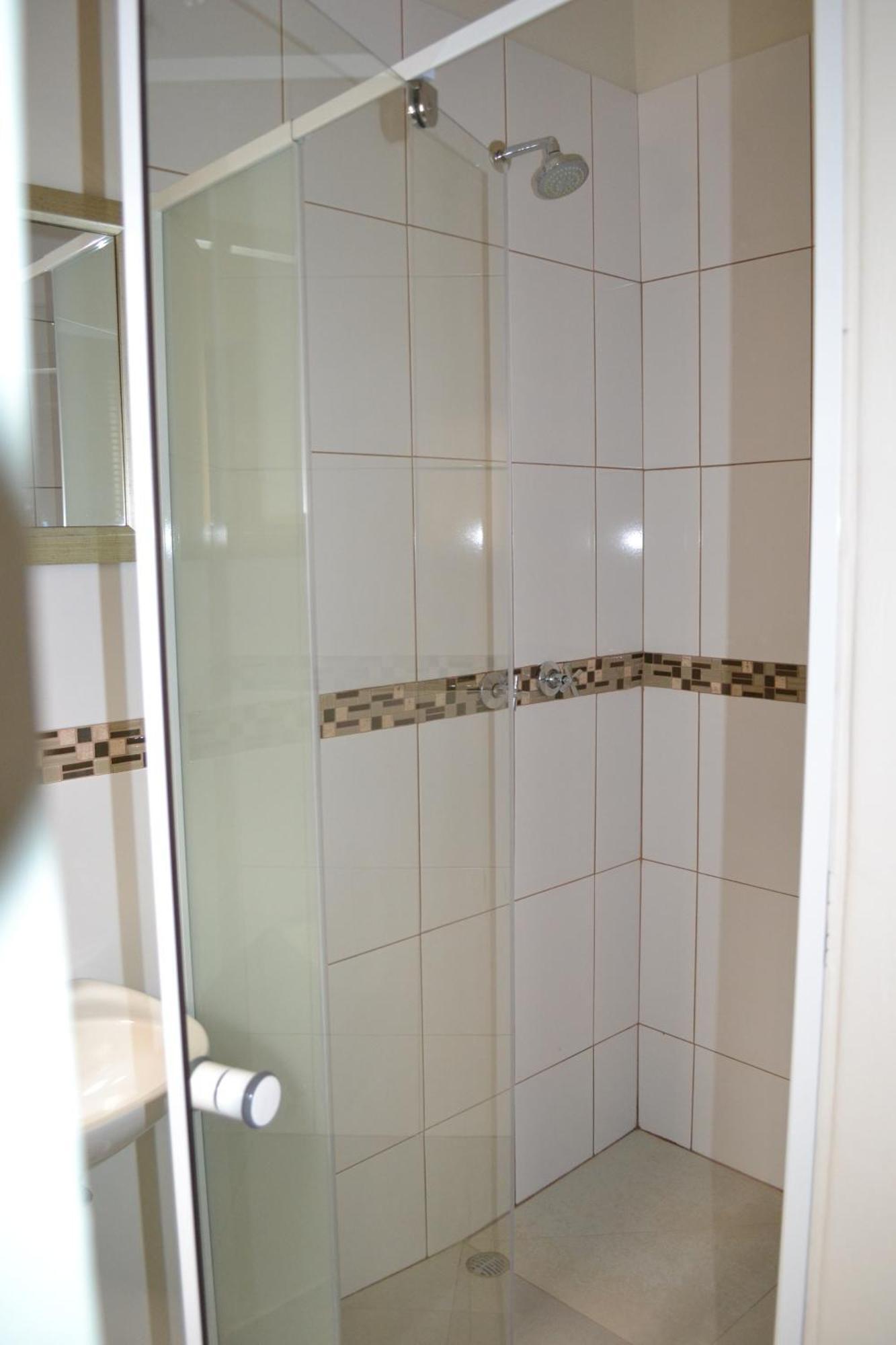 צומב Travel North Guesthouse מראה חיצוני תמונה