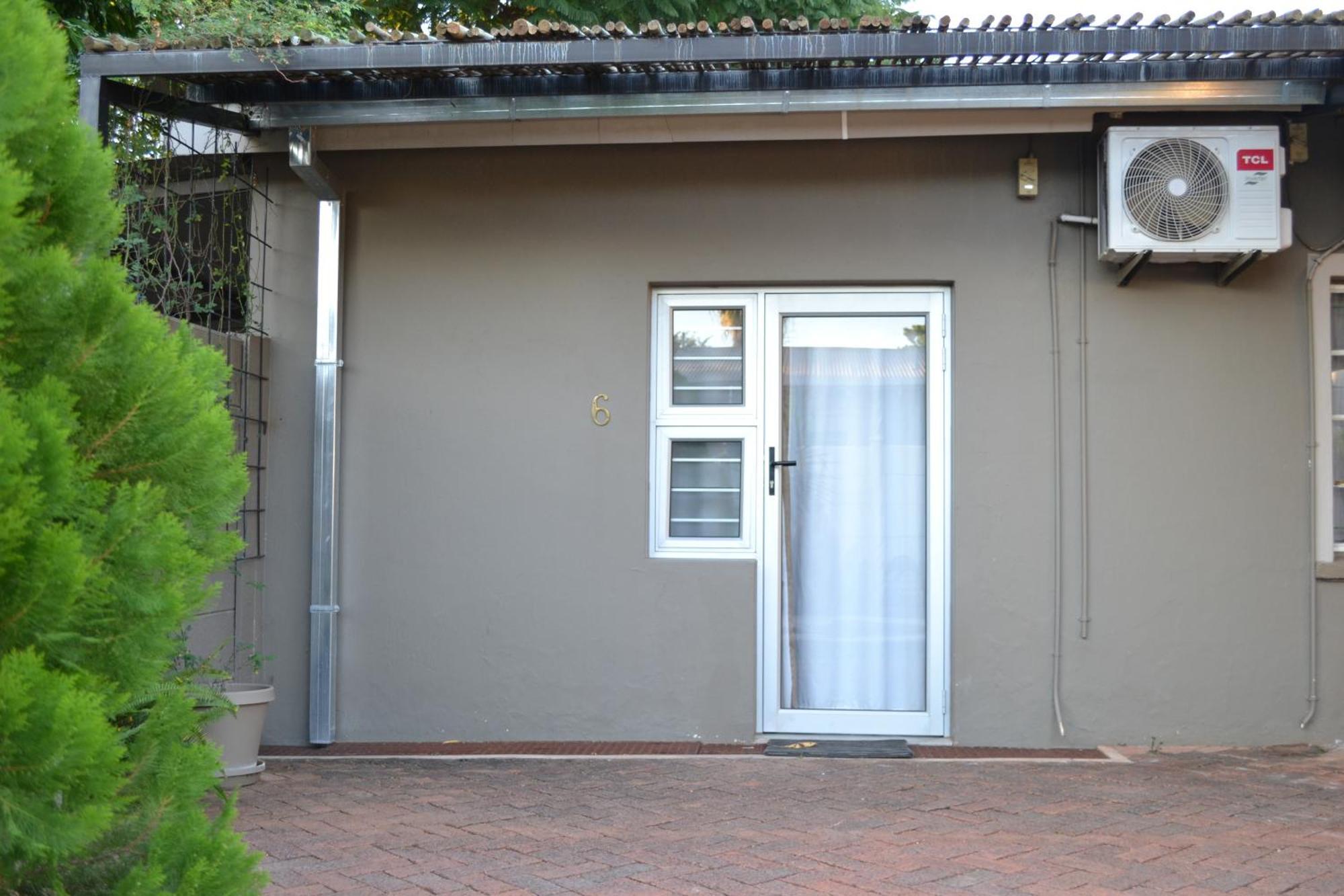 צומב Travel North Guesthouse מראה חיצוני תמונה